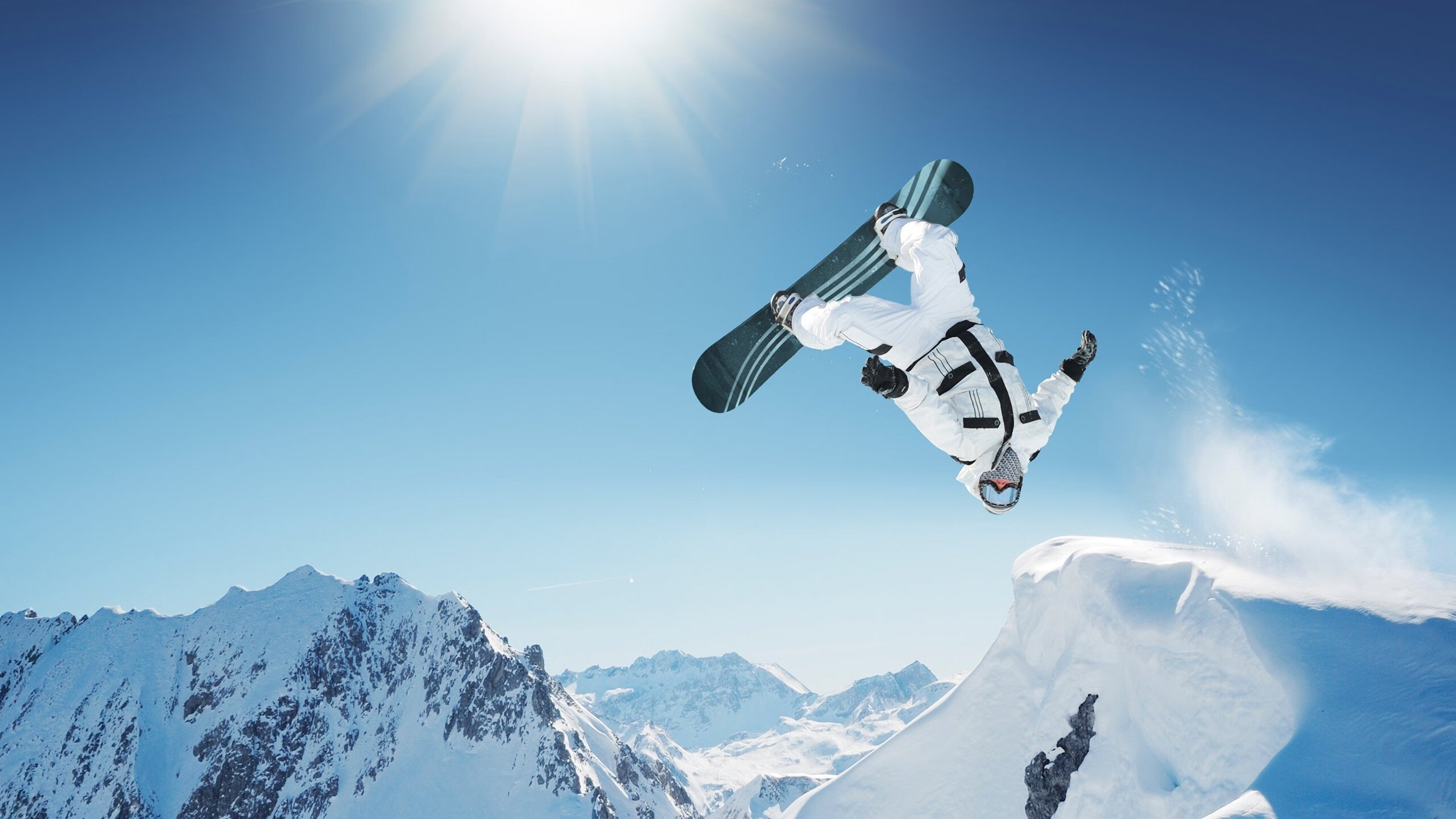 世界杯预选赛最后一轮：多场比赛同时进行 悬念拉满